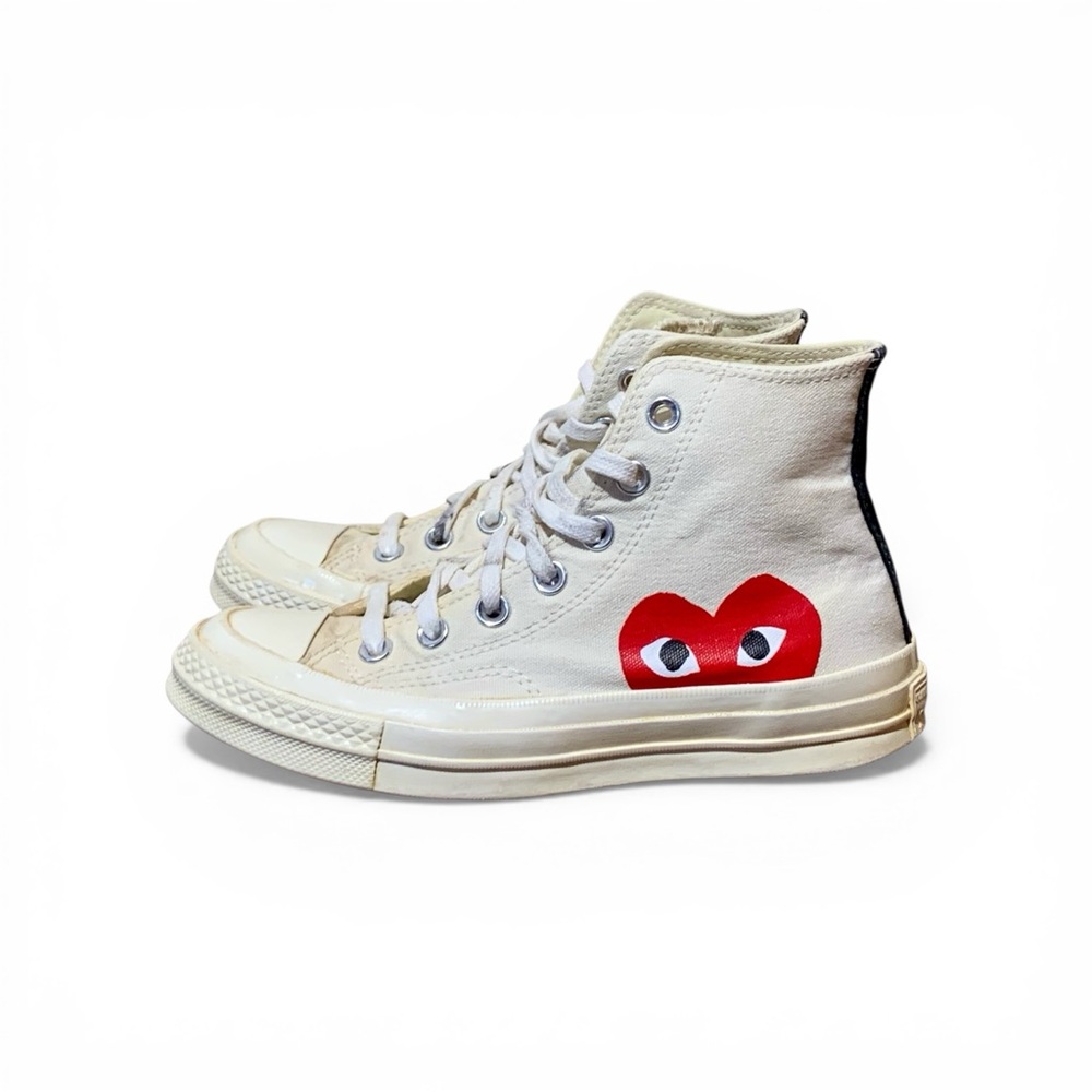 Women’s Comme De Garçons Play x Converse High Tops #150205C Size 6
